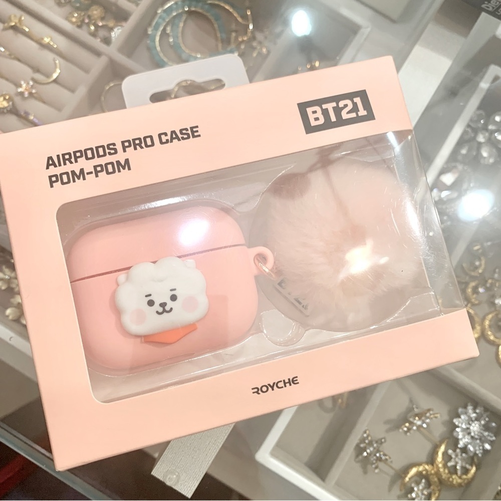 🐑 BT21 RJ Baby Silicone AirPods Pro Pom Pom Case